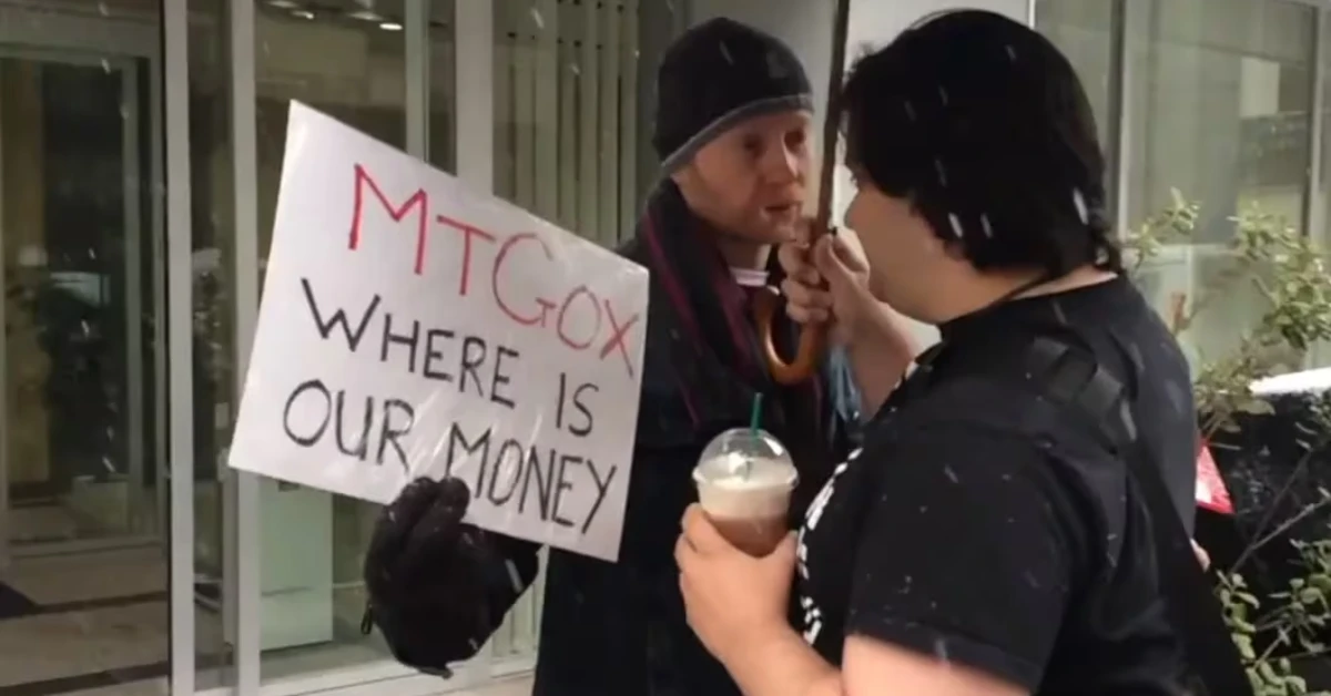 users fight for mtgox money